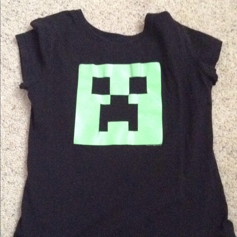 T shirt